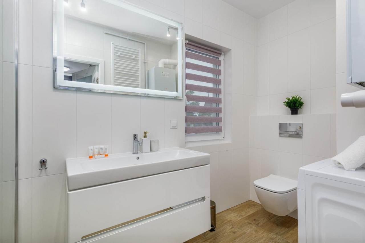 Apartment Rybacka With Parking&Balcony By Noclegi Renters Międzywodzie Exteriér fotografie